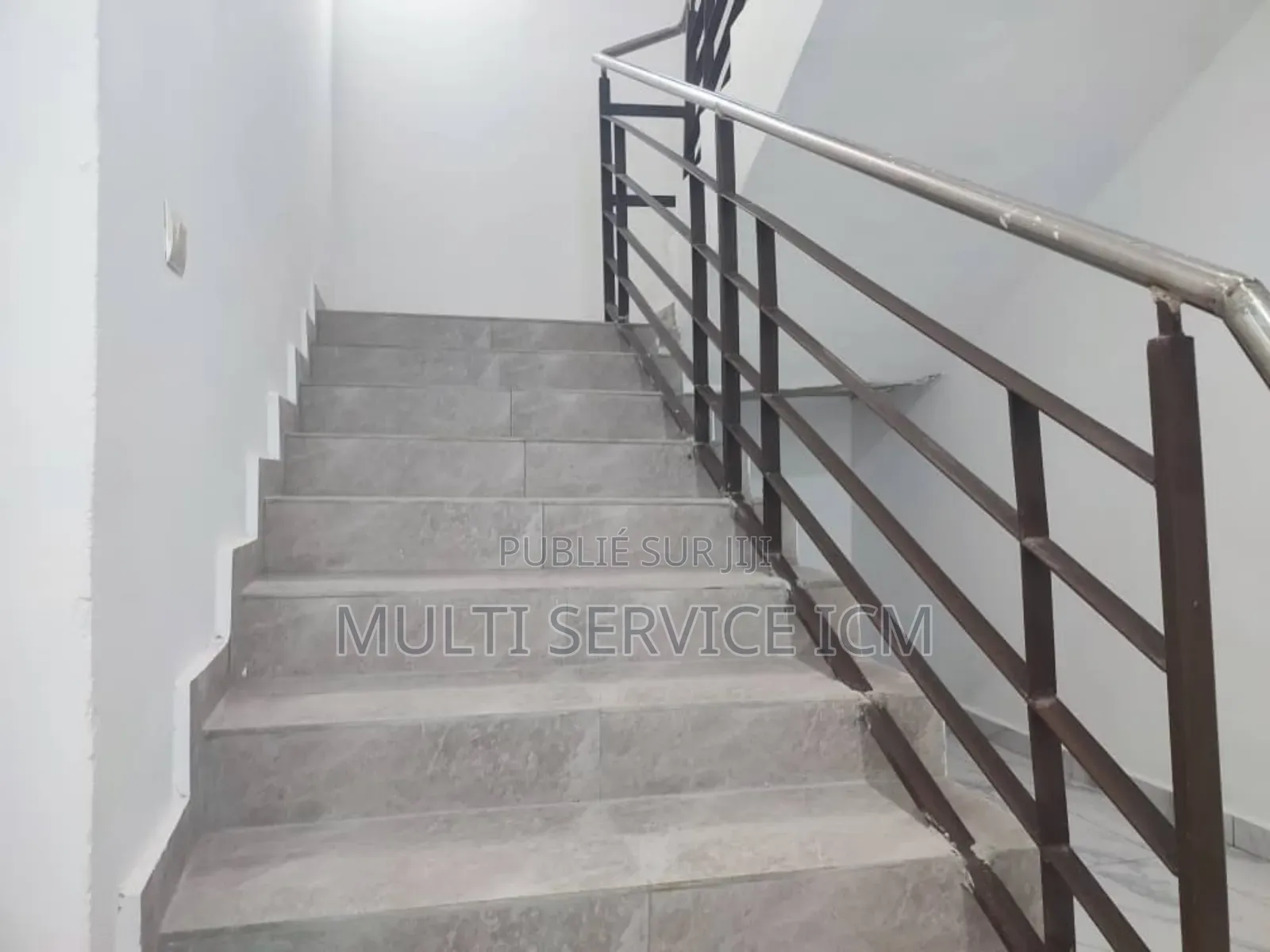 3chbre Villa dans Ismael Coulibaly, Cocody à Vendre