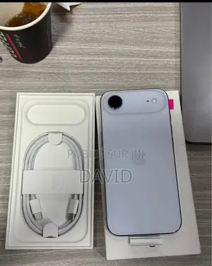 Photo - New Apple iPhone 17 256 GB Gris