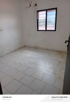 Photo - 3chbre Blocs d'appartements dans Ismael Coulibaly, Bingerville à Vendre