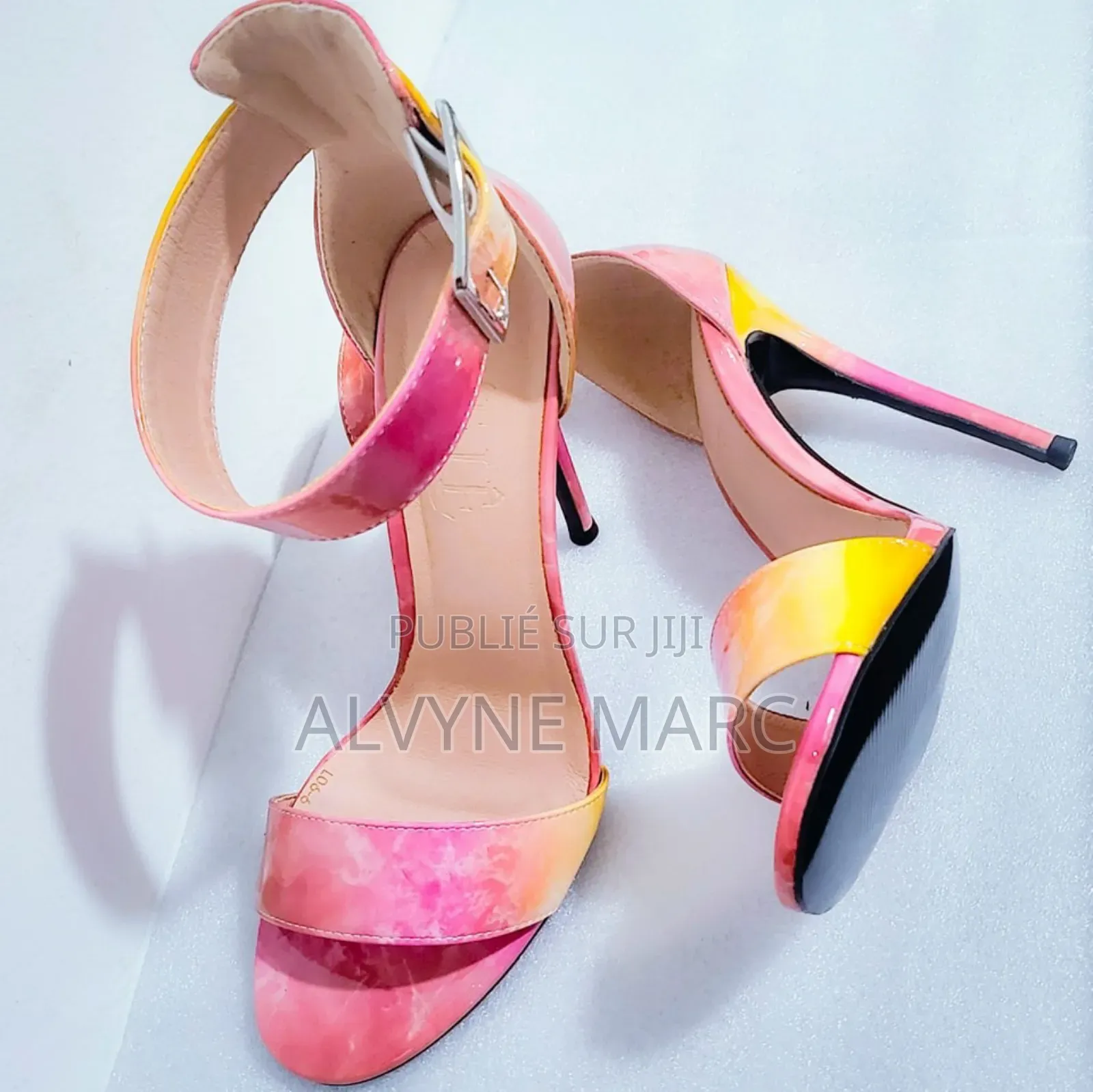 Talon Élégant Couleur Rose Dégradé