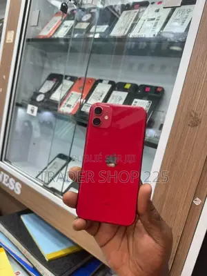 Photo - Apple iPhone 11 64 GB Rouge