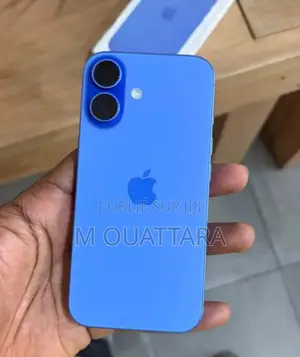 Photo - New Apple iPhone 16 128 GB Blue