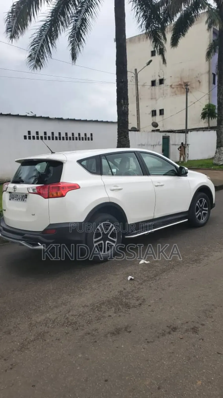 Toyota RAV4 2015 Blanc cassé