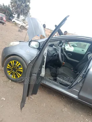 Toyota Yaris 2004 Gris