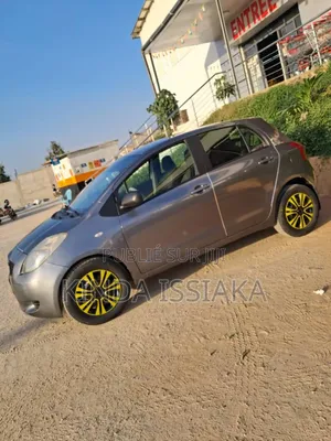 Toyota Yaris 2004 Gris