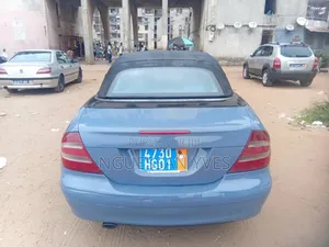 Mercedes-Benz CLK 2004 Blue