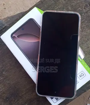 Photo - New Calus Spark 10 Pro 16 GB Blanc