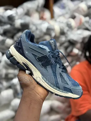 Belle Paire Dispo Pour Les Fêtes