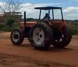 Photo - Vente De Tracteur Agricole