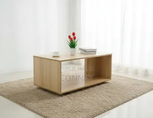 Photo - Table Basse Sur Roulettes