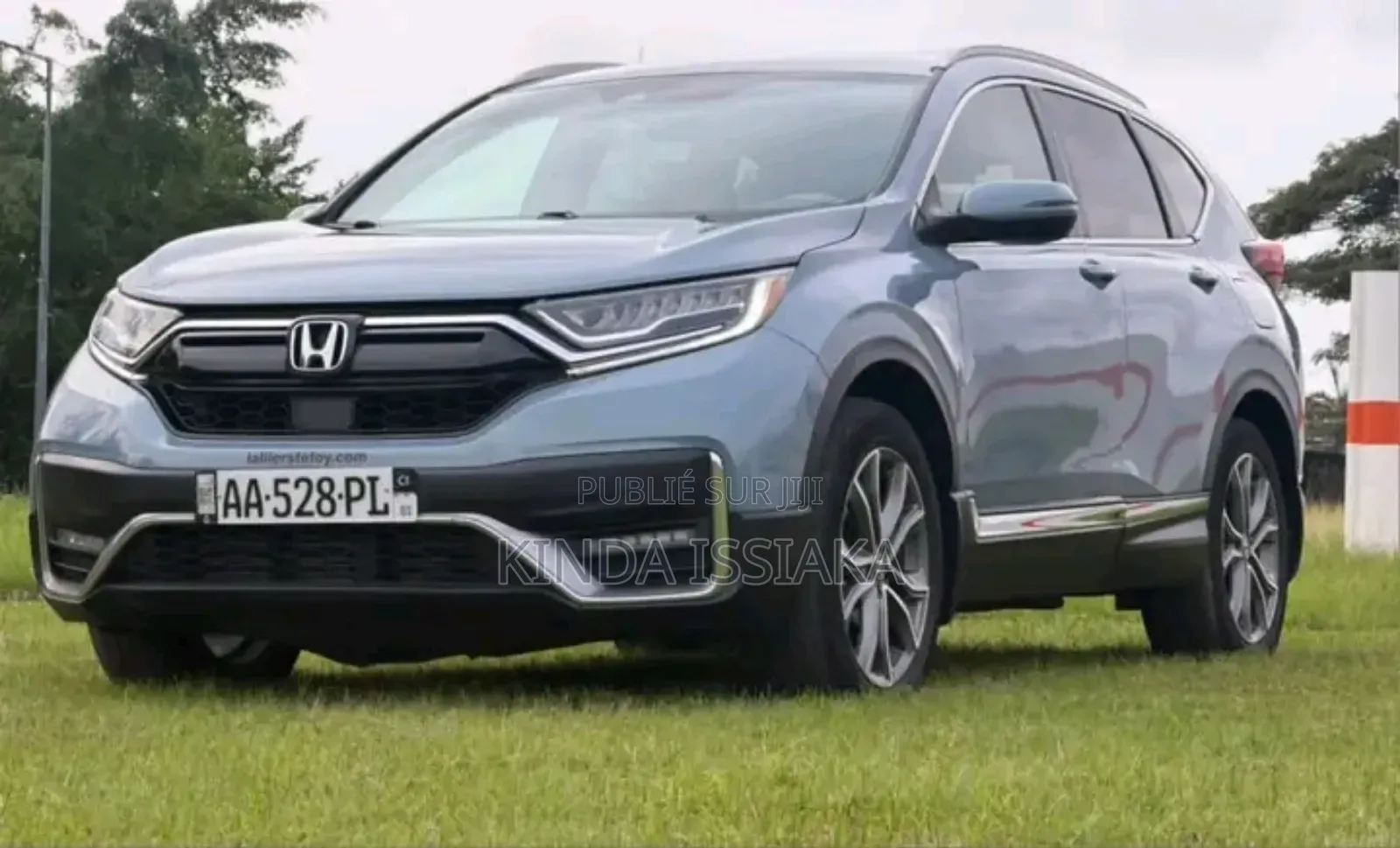 Honda CR-V Touring AWD 2020 Blue