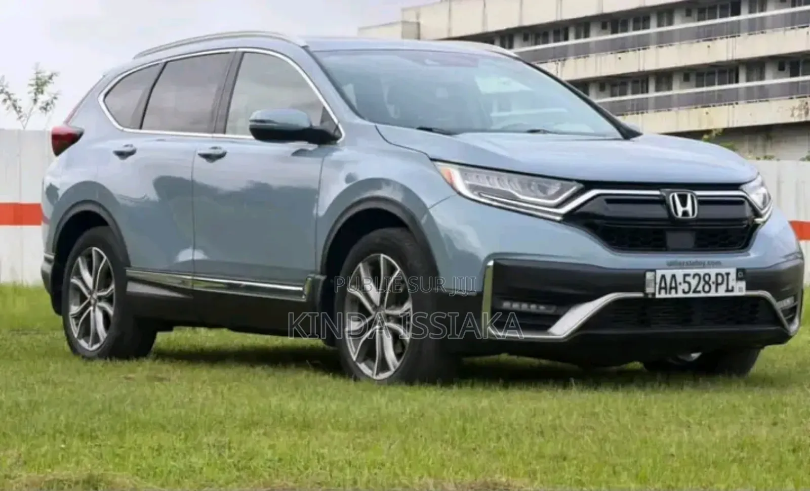 Honda CR-V Touring AWD 2020 Blue