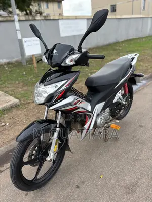 Photo - New Motorcycle 2022 Black