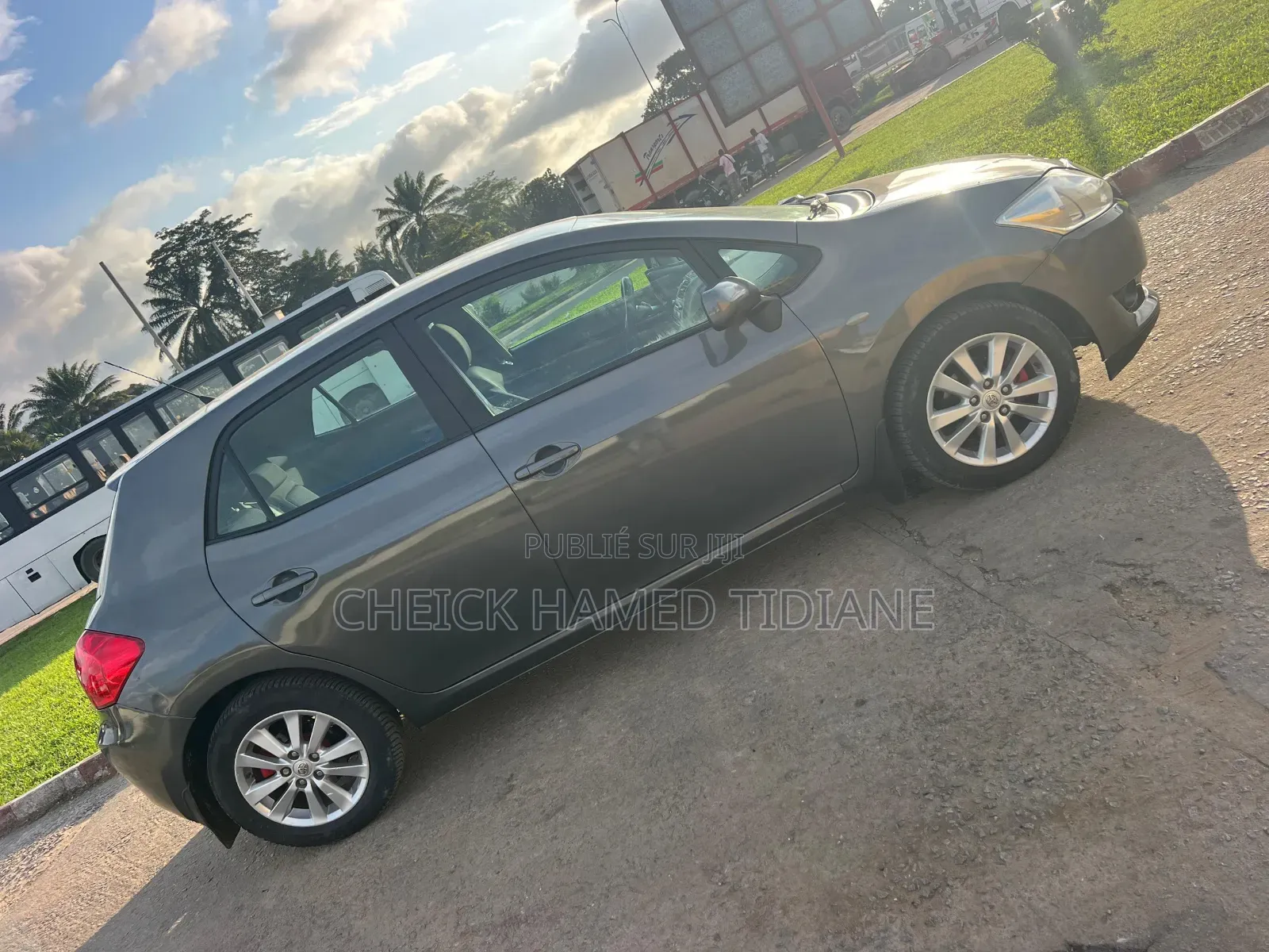 Toyota Auris 2007 Gris