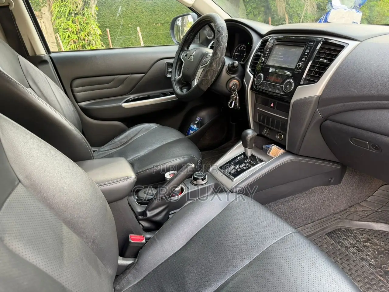 Mitsubishi L200 Sportero 2.4 Diesel 2021 Argenté