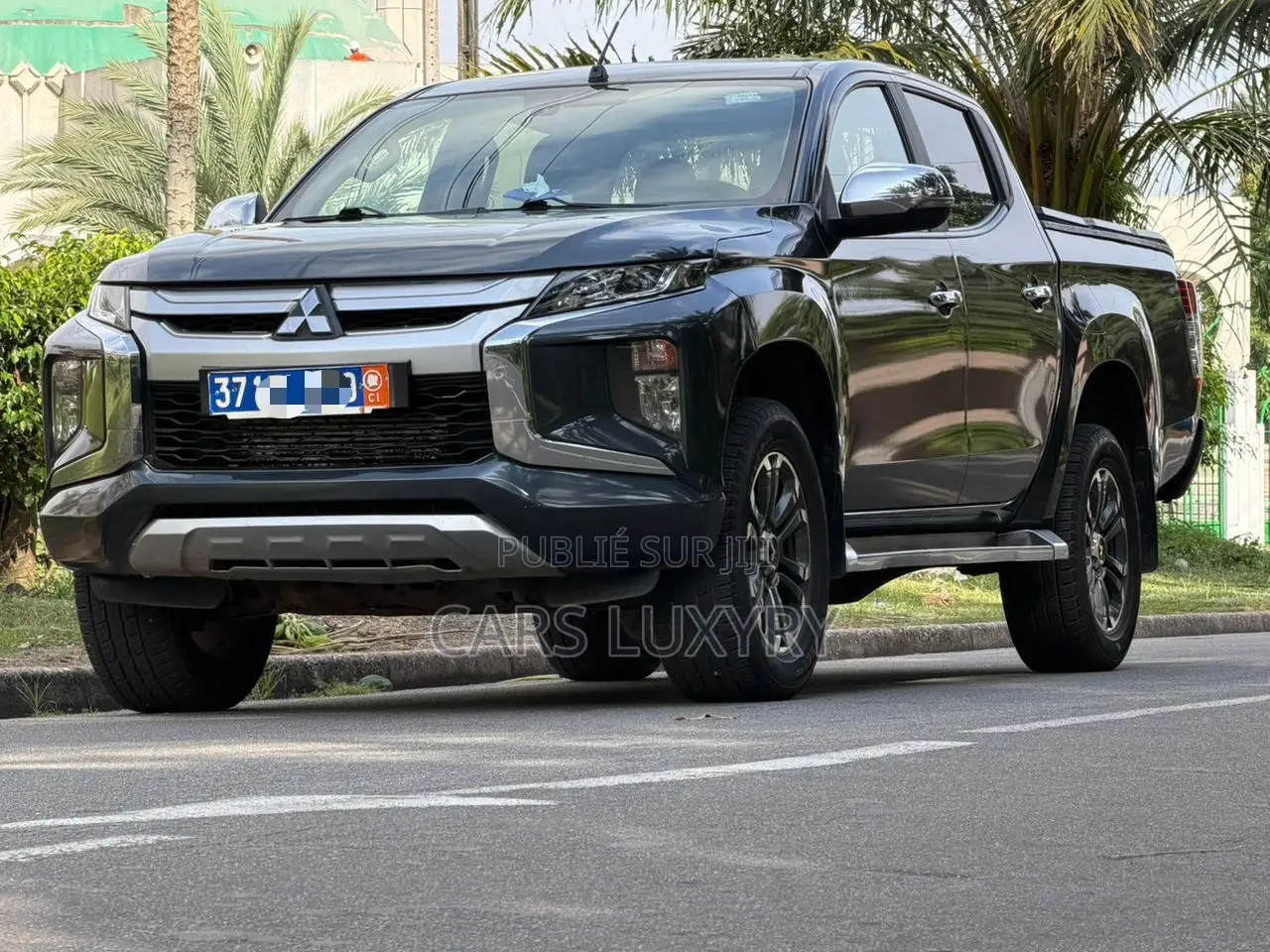 Mitsubishi L200 Sportero 2.4 Diesel 2021 Argenté