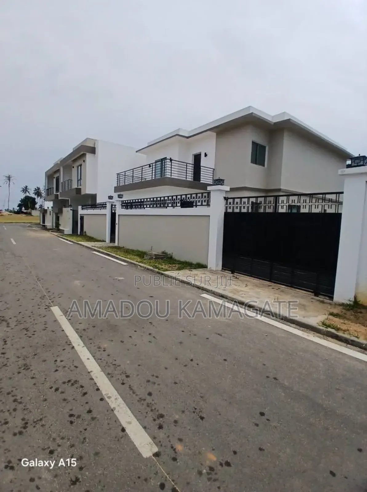 4chbre Duplex dans Cocody à Louer