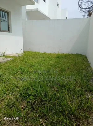 4chbre Duplex dans Cocody à Louer