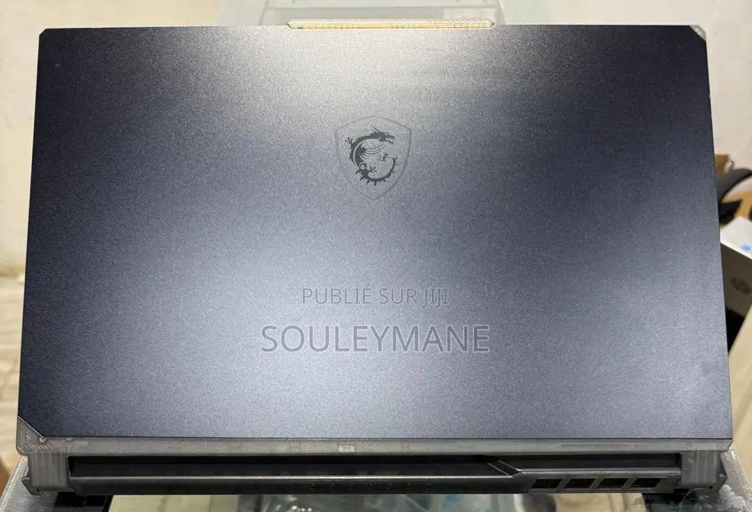 Ordinateur Portable MSI Cyborg 15 32GB Intel Core I7 SSD 512GB