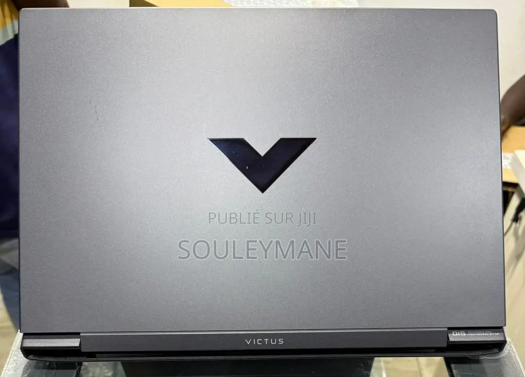 Ordinateur Portable HP Victus 15 16GB AMD Ryzen 5 SSD 512GB