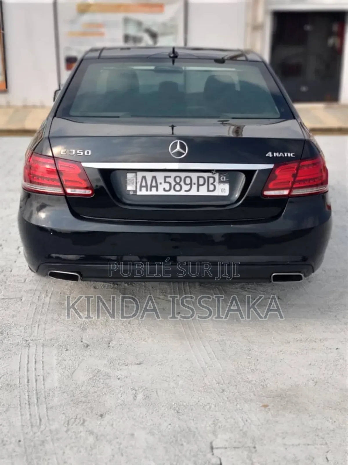 Mercedes-Benz C300 Base 4Matic Sedan AWD (2.0L 4cyl 7A) 2016 Gris