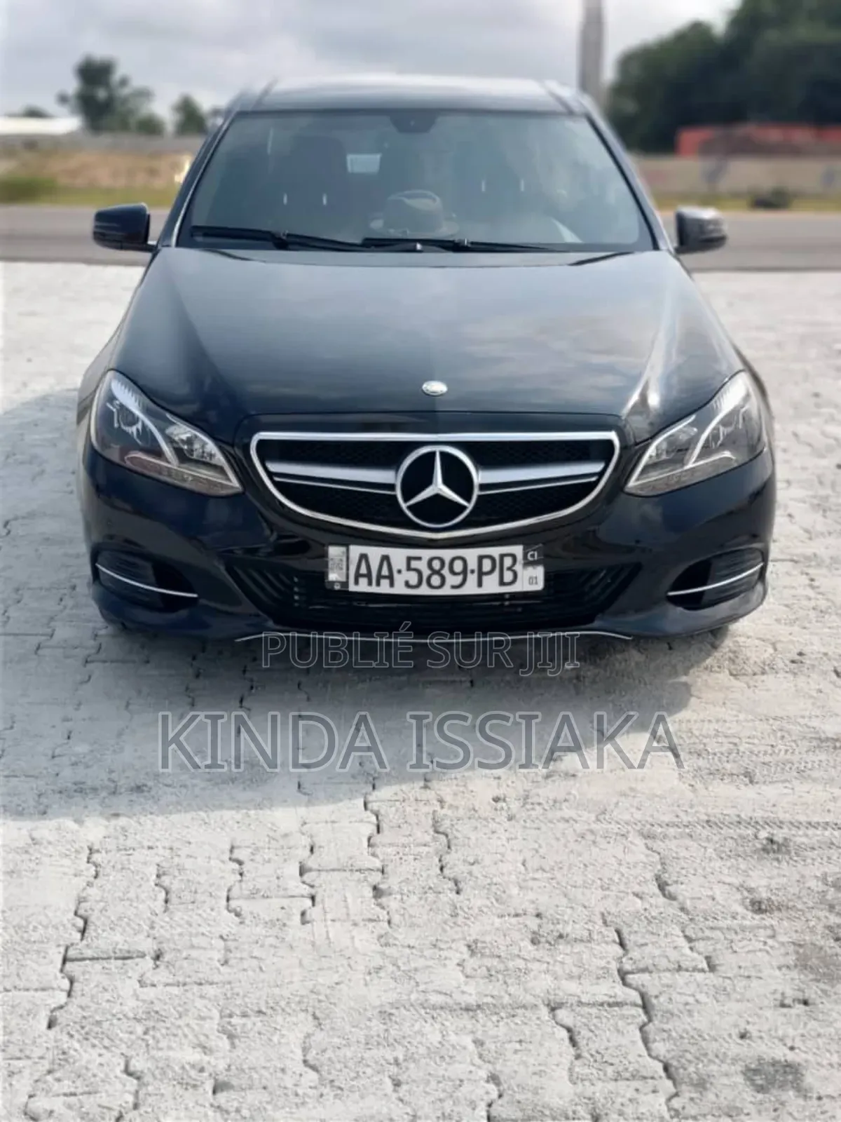 Mercedes-Benz C300 Base 4Matic Sedan AWD (2.0L 4cyl 7A) 2016 Gris