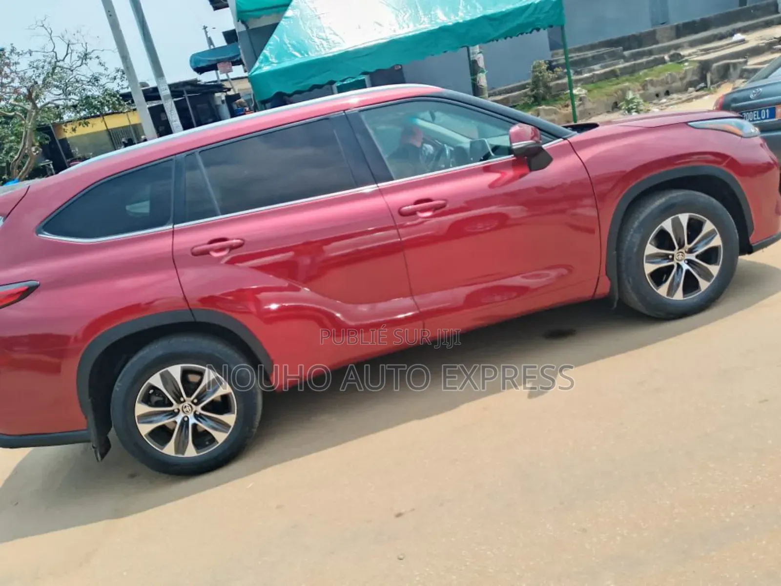 Toyota RAV4 2021 Rouge