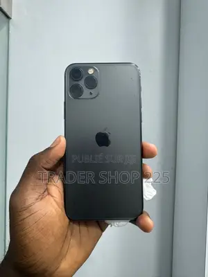 Photo - Apple iPhone 11 Pro 64 GB Gris