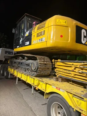 Machine 330d en Vente