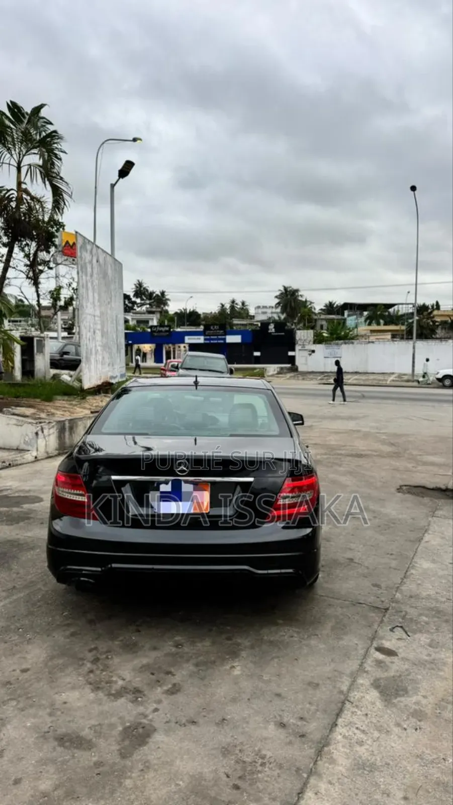 Mercedes-Benz C300 2014 Black