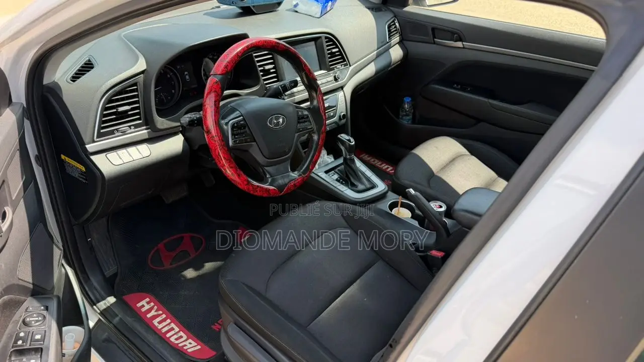 Hyundai Elantra SE 2018 Blanc