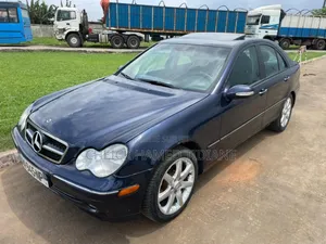 Mercedes-Benz C200 2003 Blue