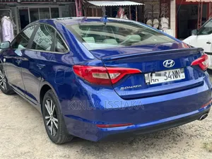 Hyundai Sonata 2016 Blue