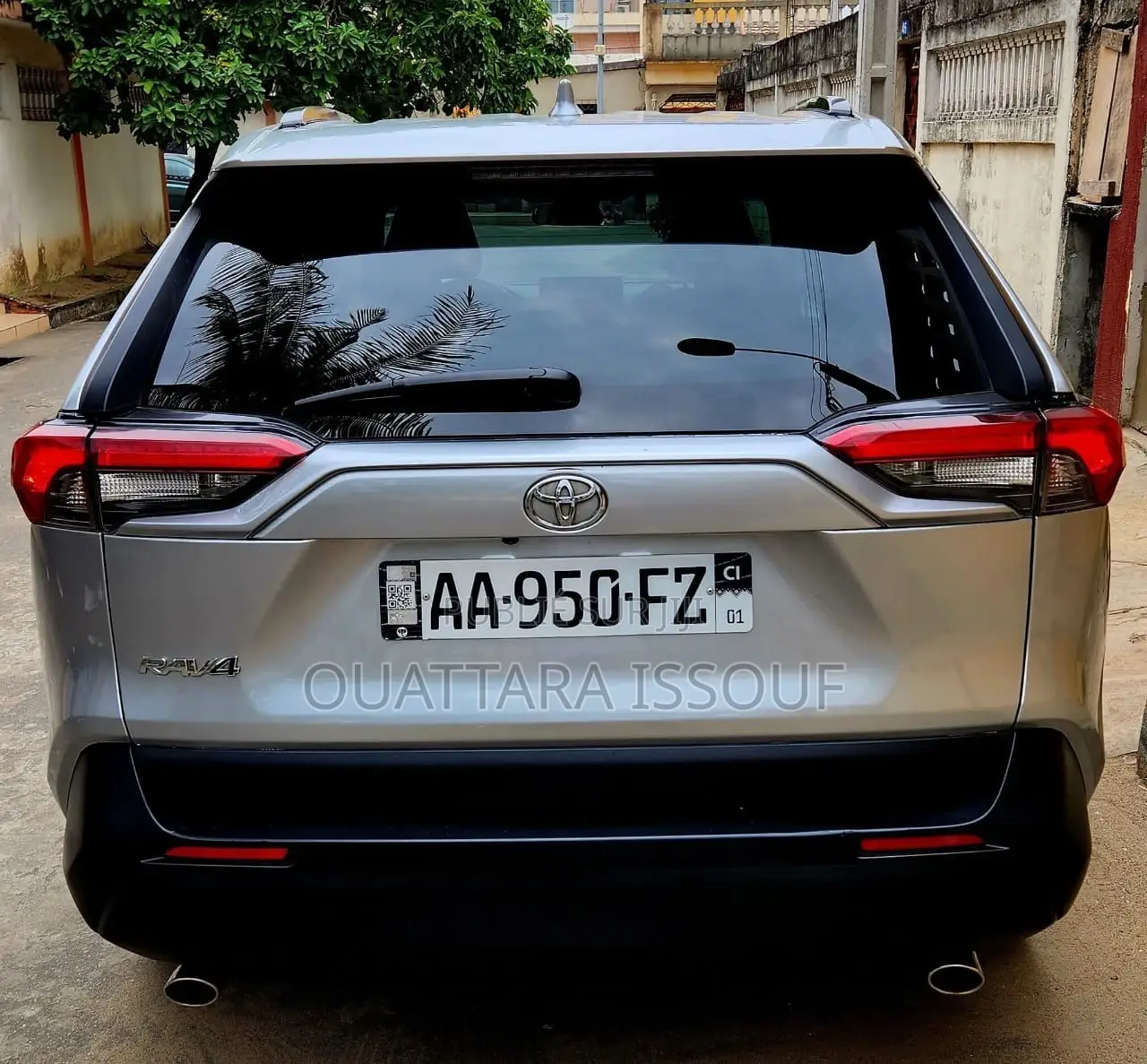 Toyota RAV4 Limited AWD 2020 Gris