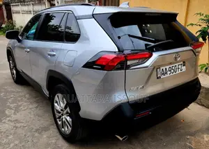 Toyota RAV4 Limited AWD 2020 Gris