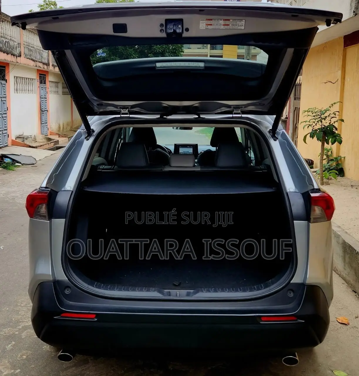 Toyota RAV4 Limited AWD 2020 Gris