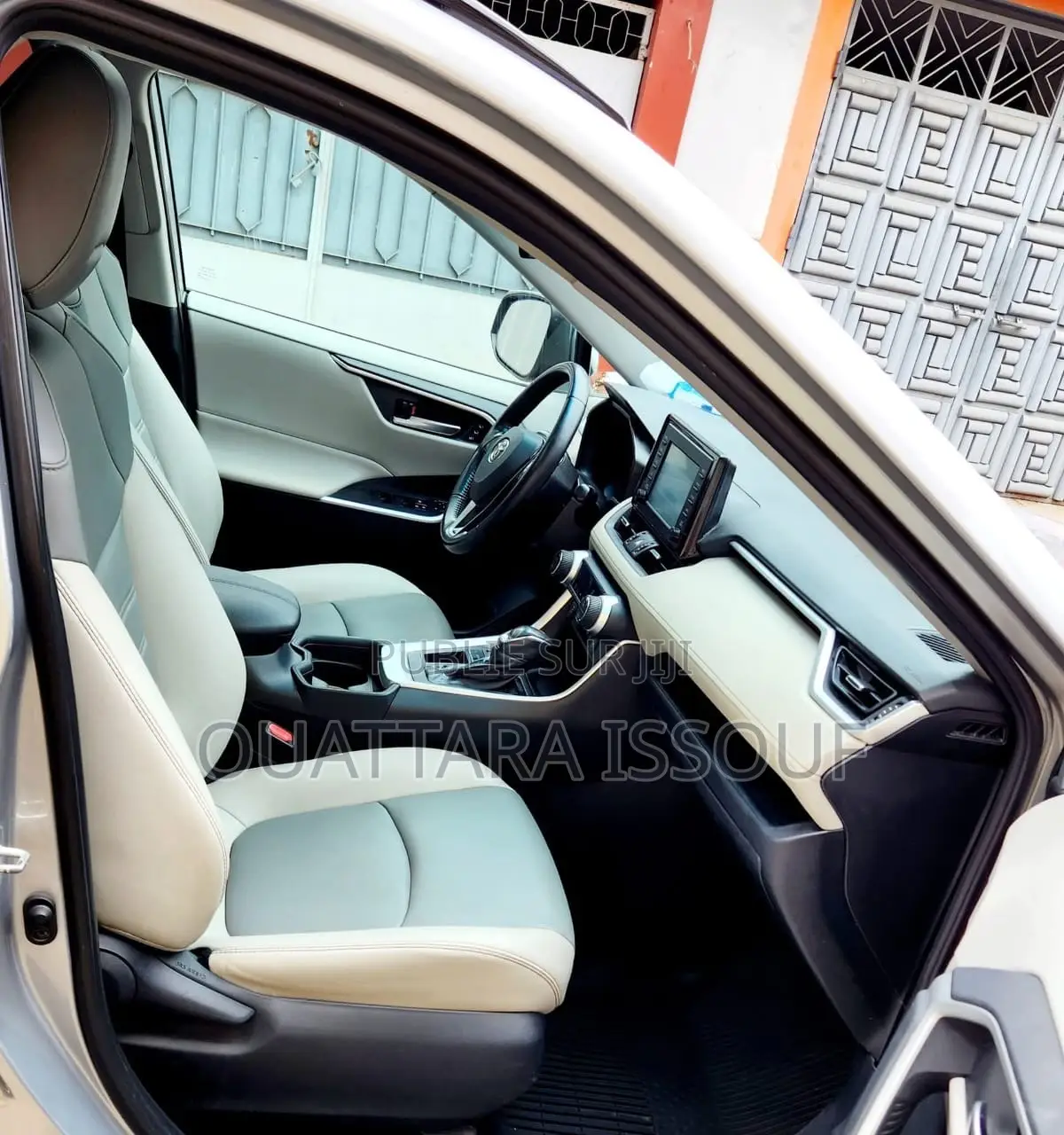 Toyota RAV4 Limited AWD 2020 Gris