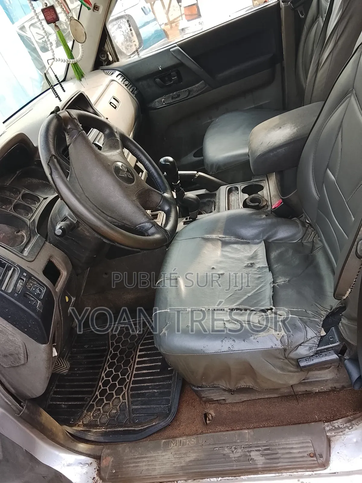 Mitsubishi Pajero 2005 Gris