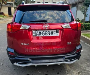 Toyota RAV4 2015 Rouge