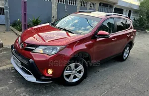 Toyota RAV4 2015 Rouge