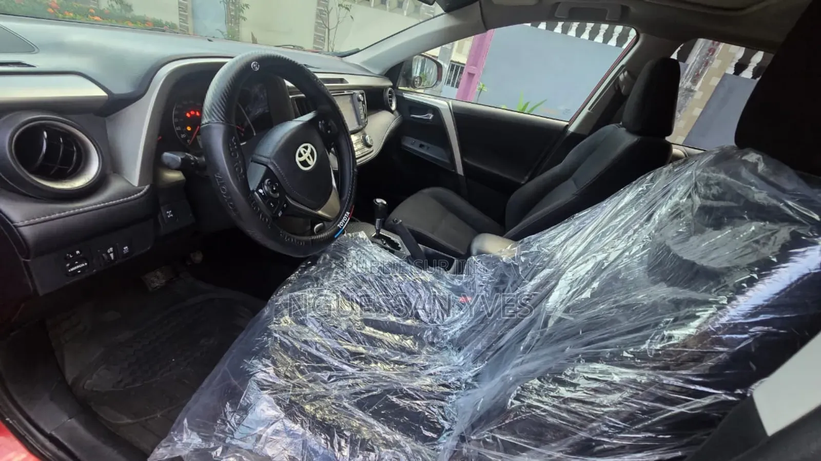 Toyota RAV4 2015 Rouge