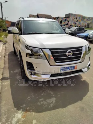 Photo - Nissan Patrol 2015 Blanc
