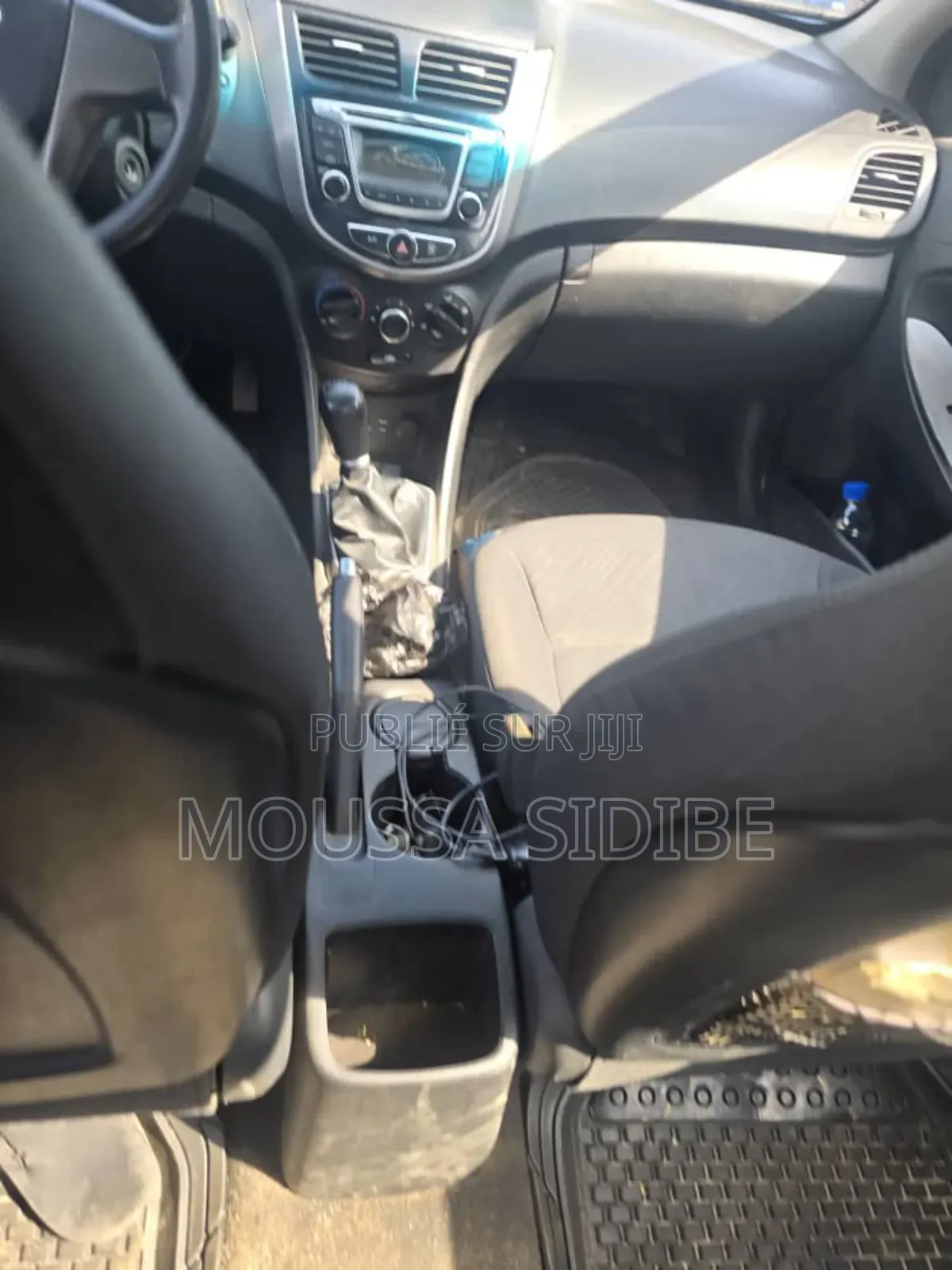 Hyundai Accent SE Sedan 2017 Beige