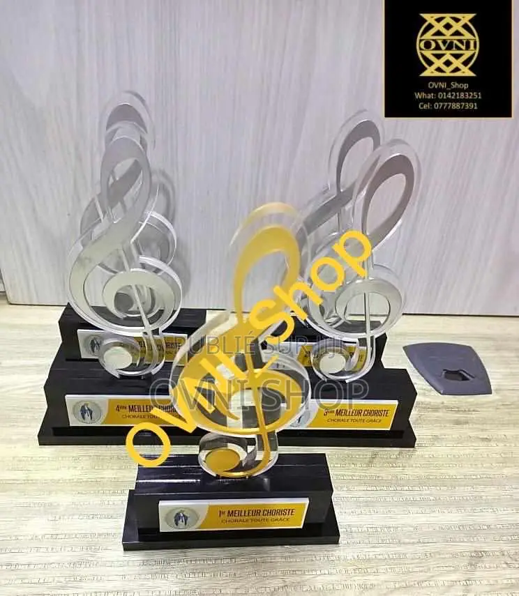 Trophée en Plexiglas