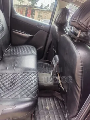 Mazda BT-50 2018 Black