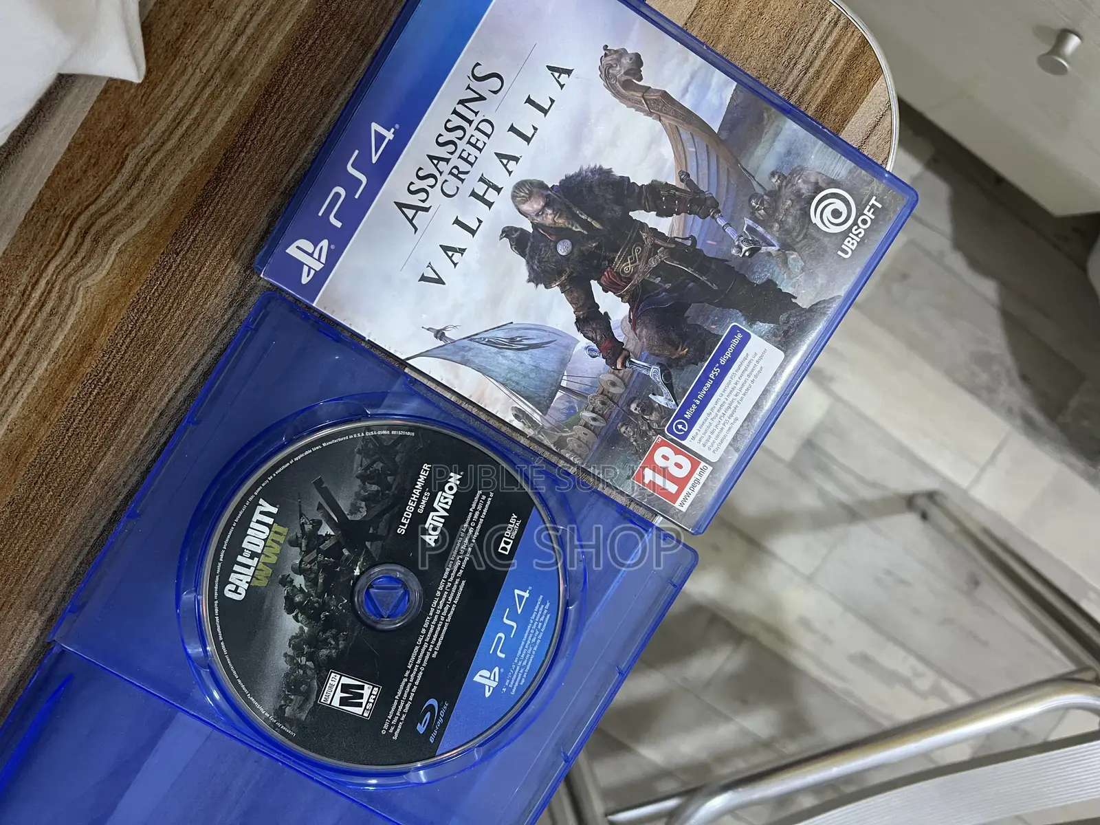 Cd Ps4 Assassin Creed Vallahla Et Call of Duty Ww2