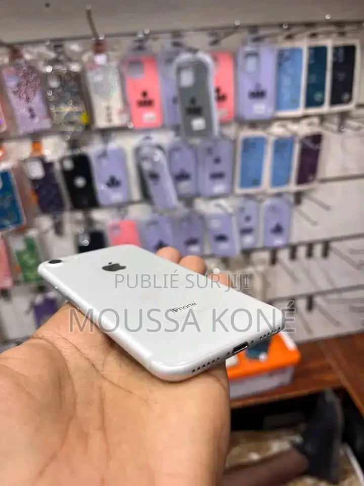 New Apple iPhone 7 128 GB Blanc