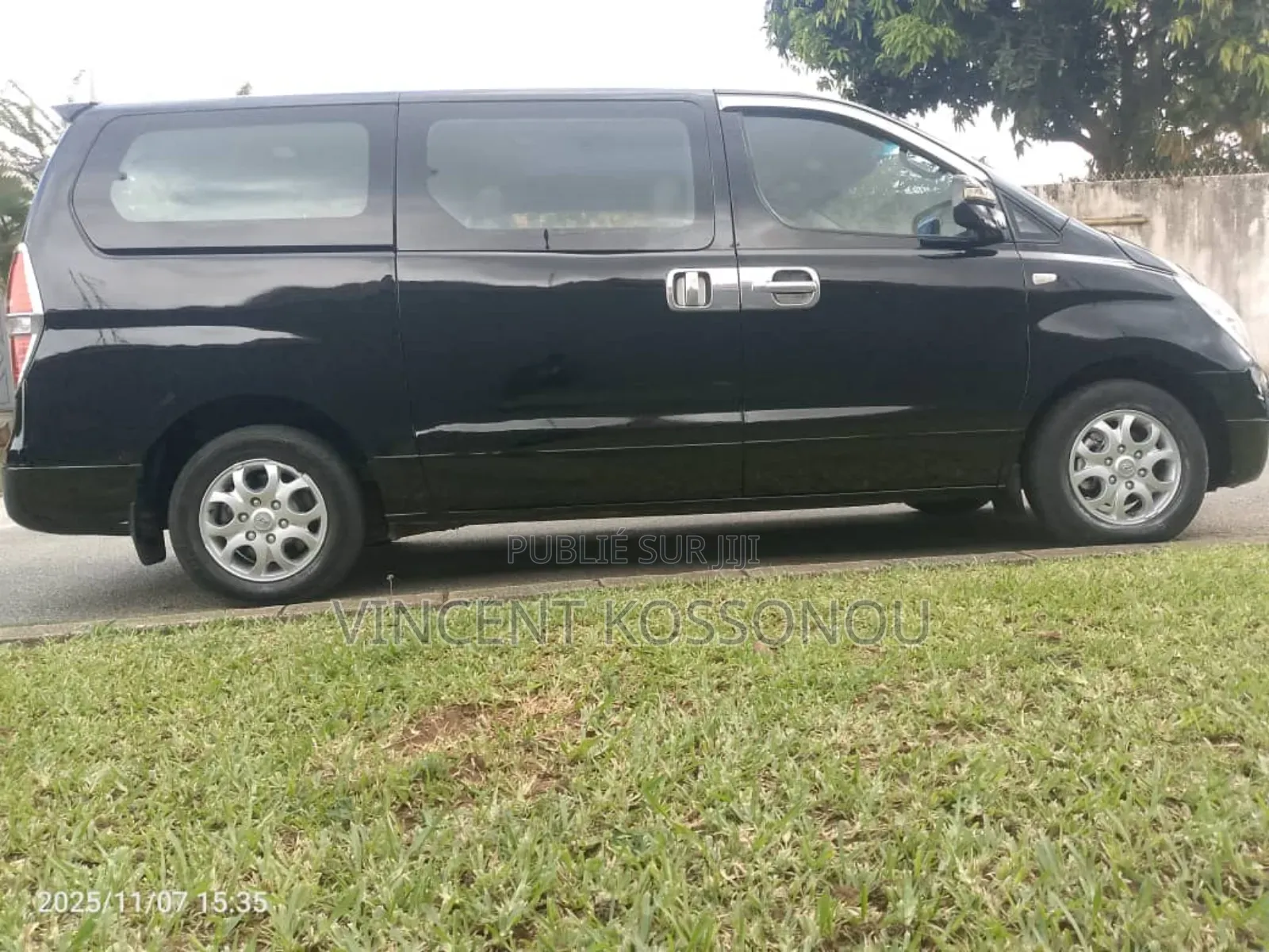 Hyundai H1 2017 Black