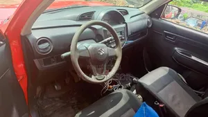 Suzuki S-Presso 2024 Rouge