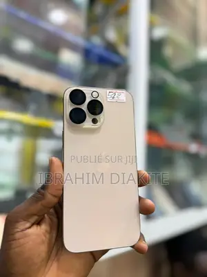 Photo - Apple iPhone 16 Pro Max 512 GB Doré